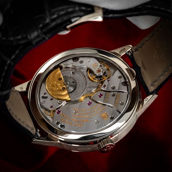 Patek Philippe Complications 5235G-001